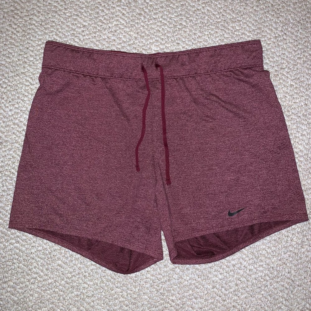 Nike Training Dri-FIT attack shorts in Maroon (Women's Small)